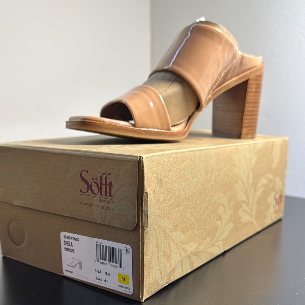 Tan Leather Mules with Block Heel